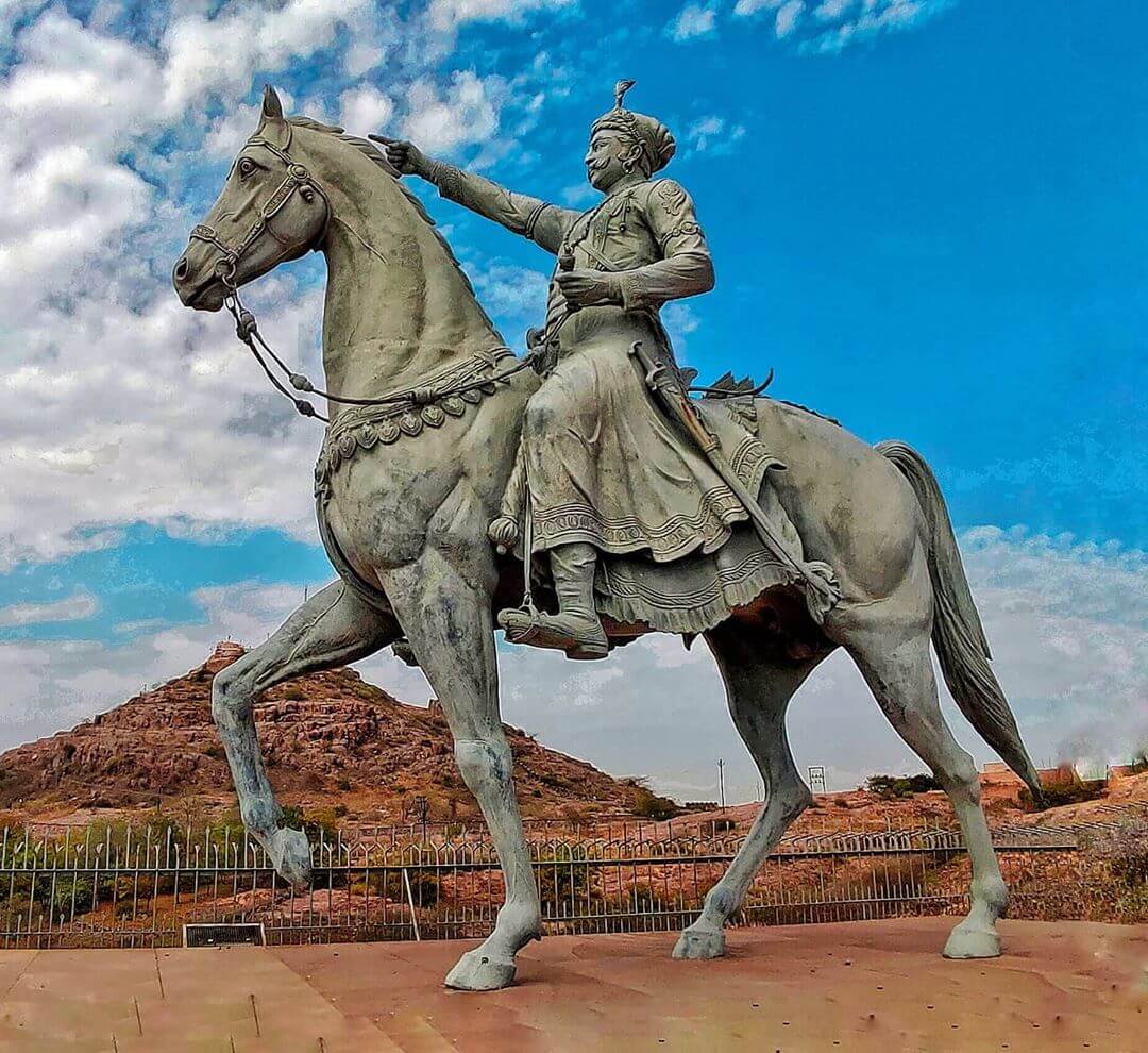 rao_jodhaji_statue.jpg