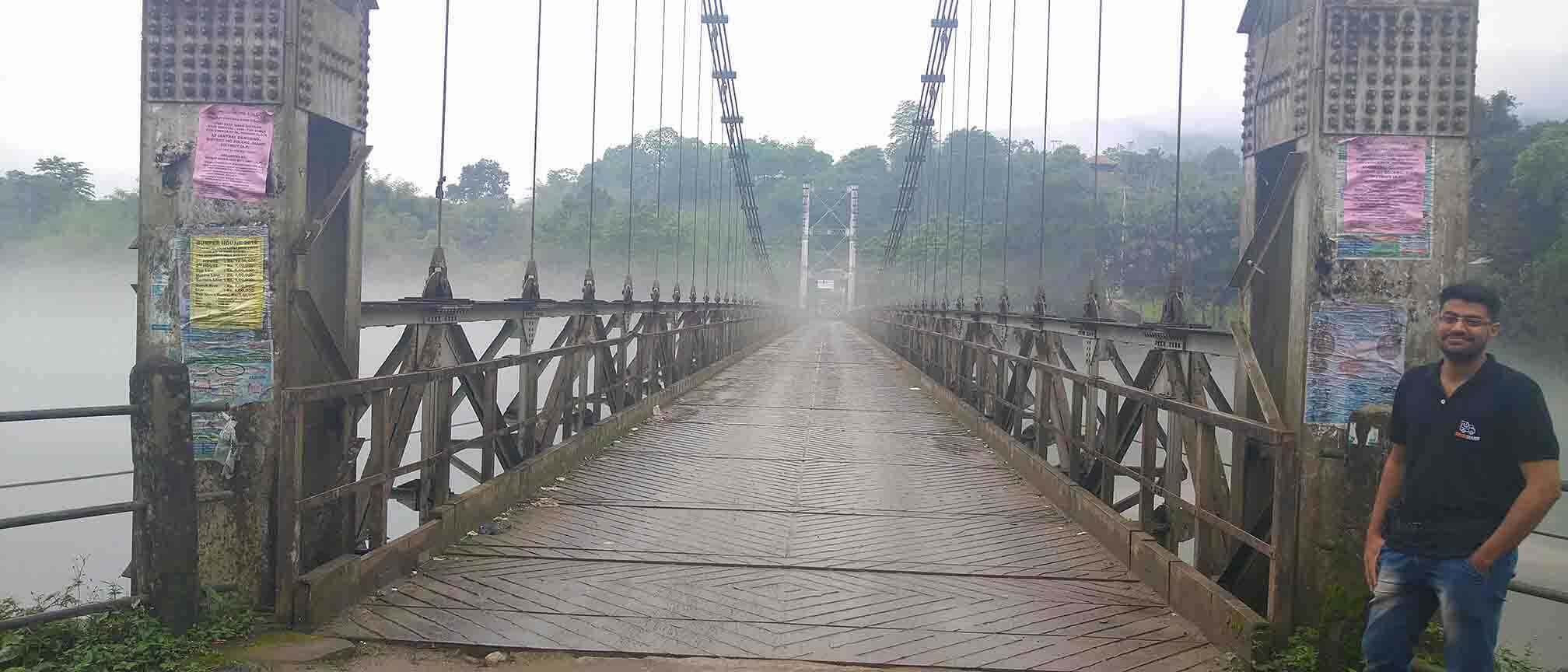 patum-bridge.jpg